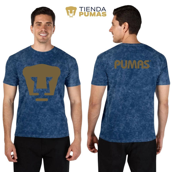 Playera Hombre Mineral Wash Pumas UNAM Logo dorado