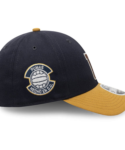 Gorra New Era 9FORTY Pumas UNAM - Azul Retro Patch