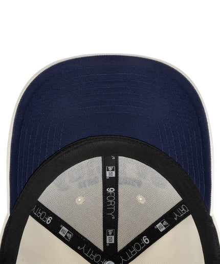 GORRA NEW ERA 9FORTY PUMAS UNAM WORDMARK TEMPORADA – BLANCO