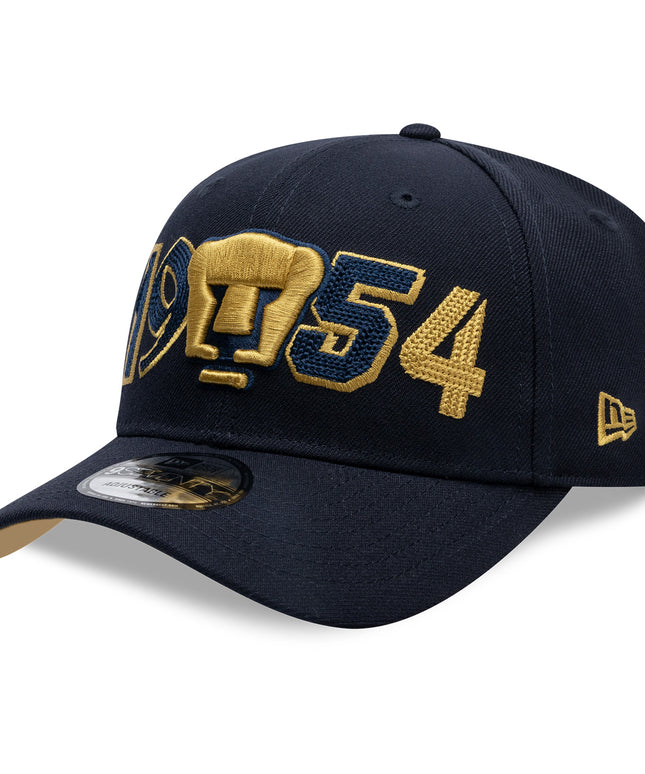 GORRA NEW ERA 9SEVENTY PUMAS UNAM ESTAMPADO FRONTAL TEMPORADA – AZUL